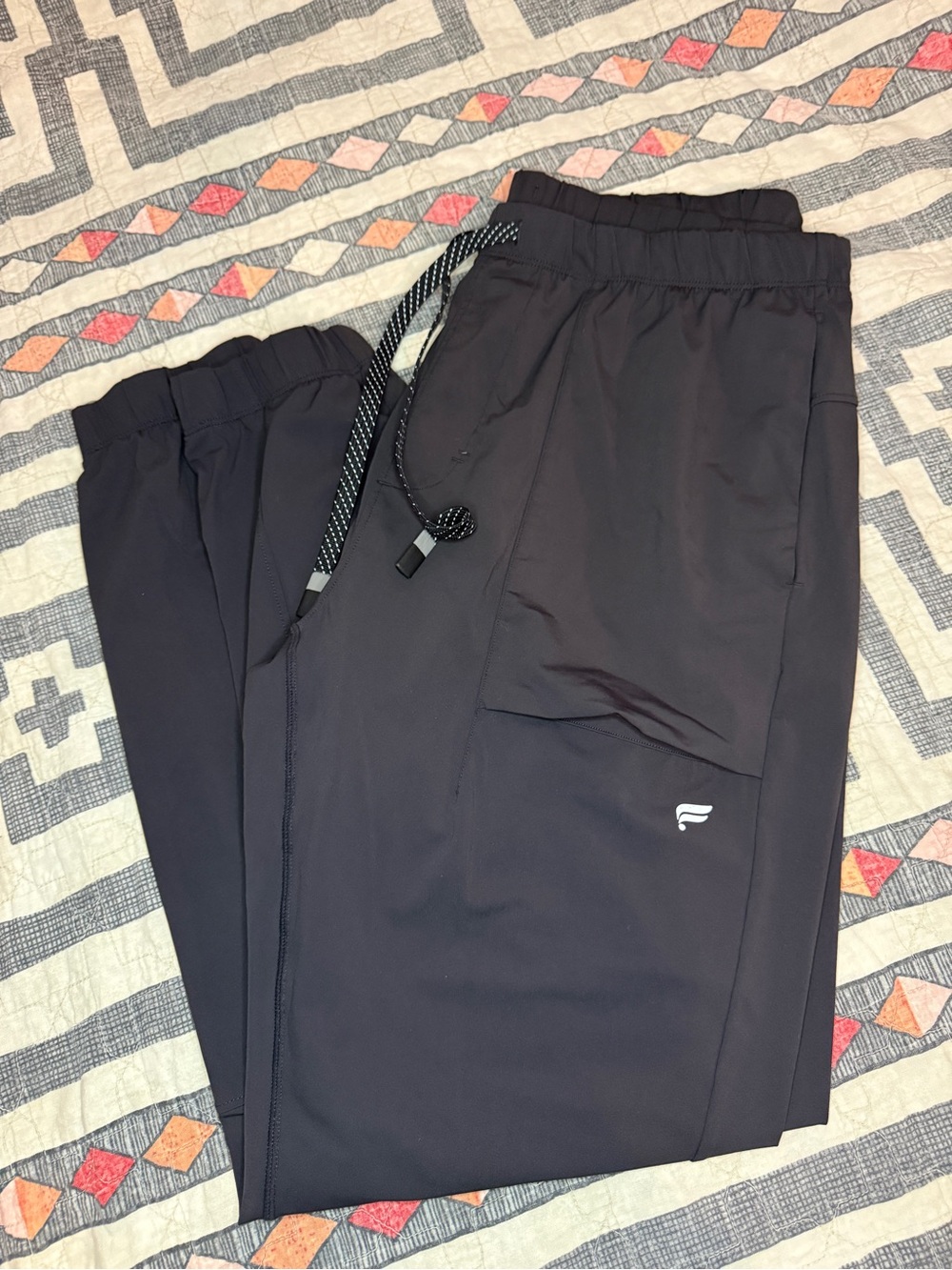 Fabletics Men’s Black Jogger Sweatpants with Contrasting Drawcord